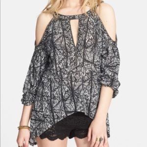 Free People Good Morning Tee Linen and Rayon in Black Combo